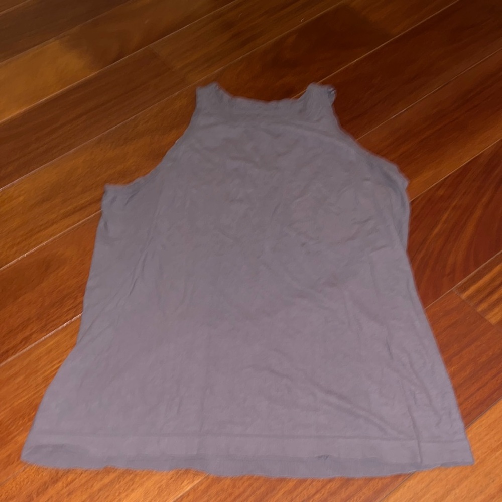 Athleta purple cropped tank